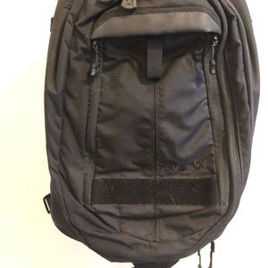 Vertex EDC commuter sling bag